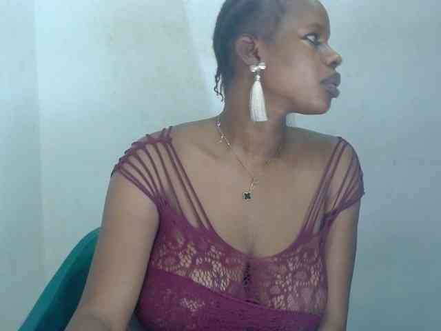 Sweetncreamy webcam