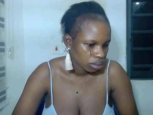 Sweetncreamy webcam