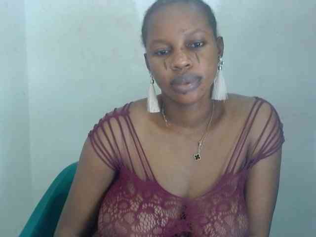 Sweetncreamy webcam