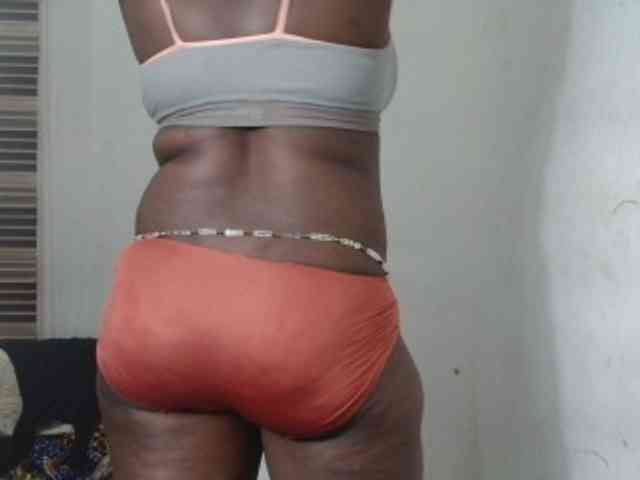 Sweetncreamy webcam