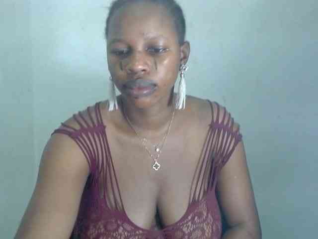 Sweetncreamy webcam