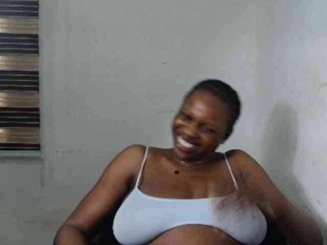Sweetncreamy webcam