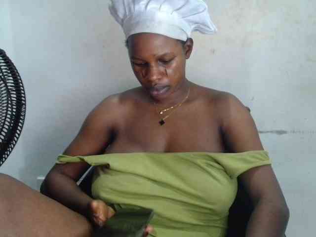 Sweetncreamy webcam