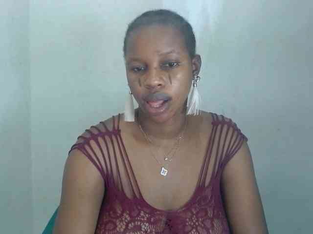 Sweetncreamy webcam