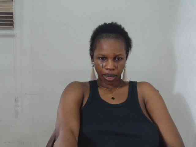 Sweetncreamy webcam