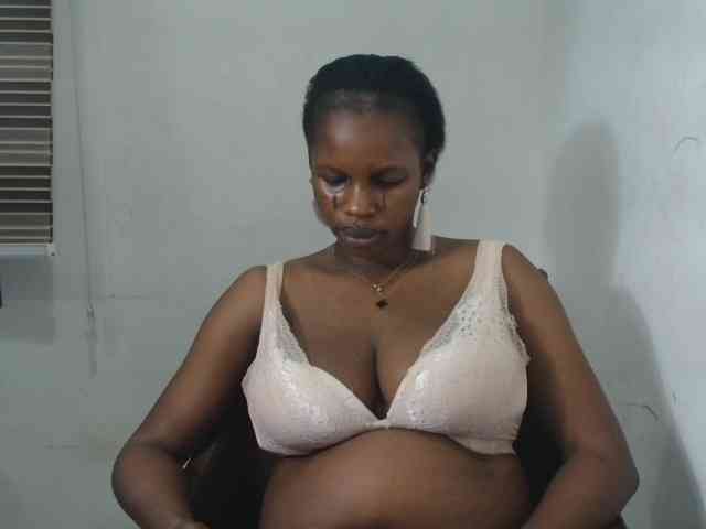 Sweetncreamy webcam