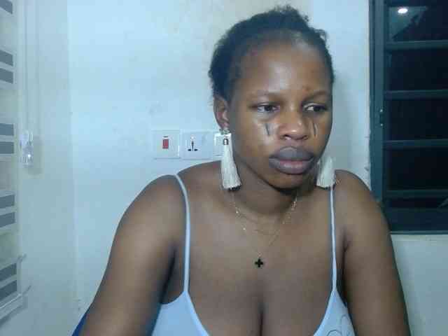 Sweetncreamy webcam