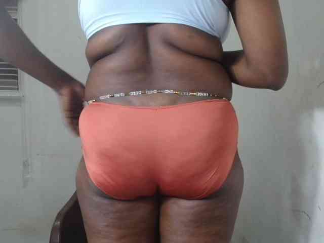Sweetncreamy webcam