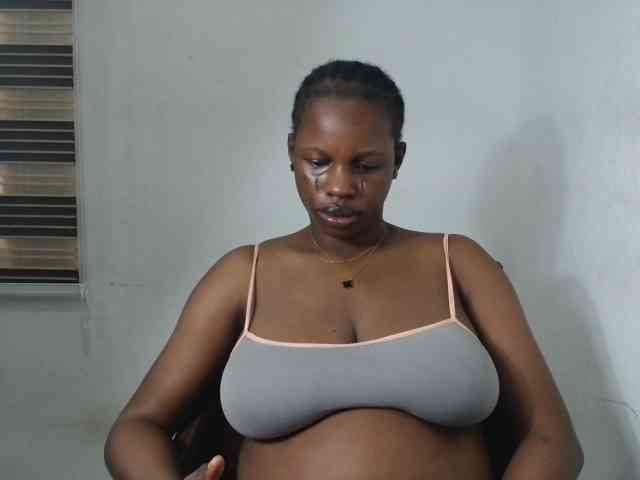 Sweetncreamy webcam