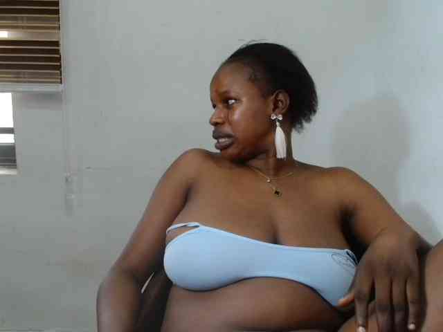 Sweetncreamy webcam
