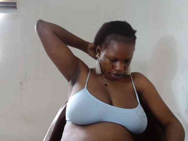 Sweetncreamy webcam