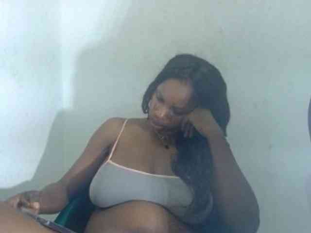 Sweetncreamy webcam