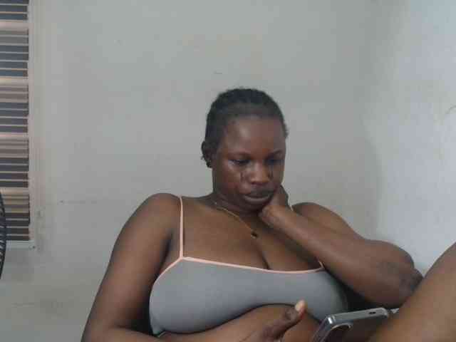 Sweetncreamy webcam