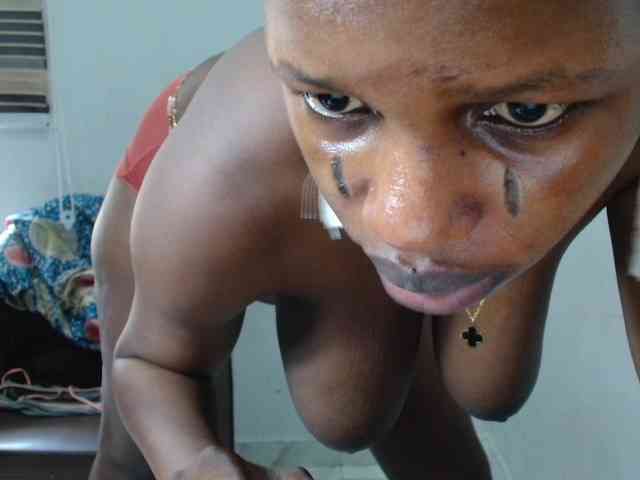 Sweetncreamy webcam