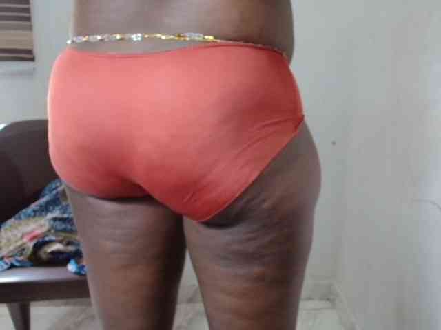 Sweetncreamy webcam