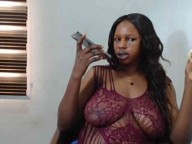 Sweetncreamy webcam