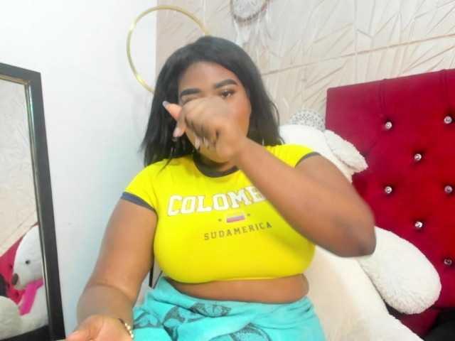 Nicol-Zurich live cam on BongaCams