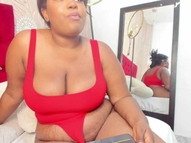 Nicol-Zurich live cam on BongaCams