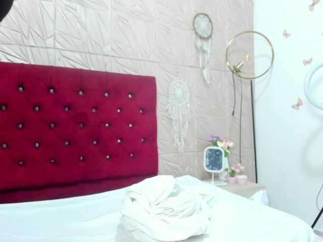 Nicol-Zurich live cam on BongaCams