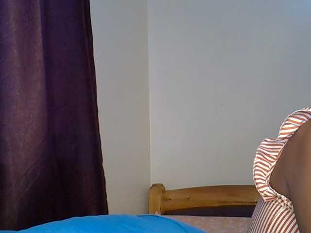 Sweetroshana live cam