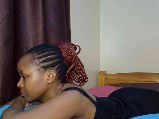 Sweetroshana webcam