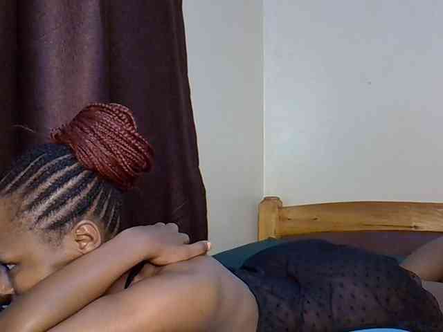 Sweetroshana webcam