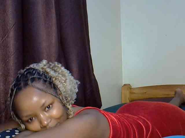 Sweetroshana webcam