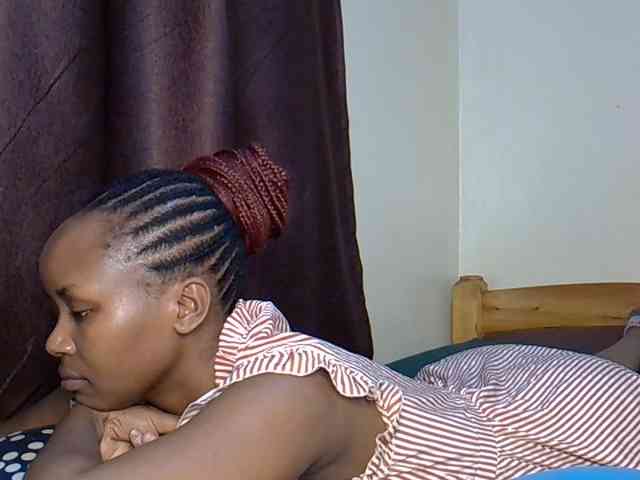 Sweetroshana webcam