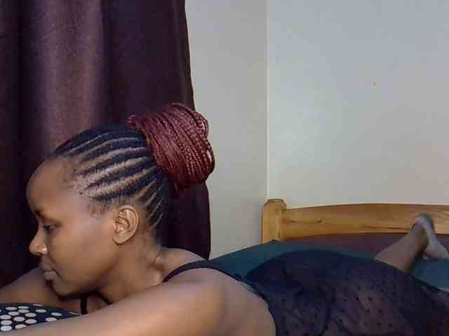 Sweetroshana webcam