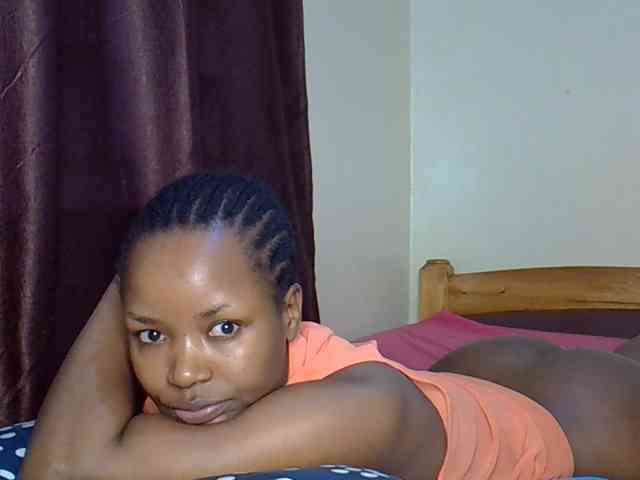 Sweetroshana webcam