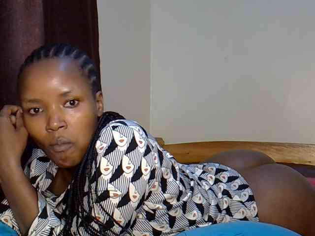 Sweetroshana webcam