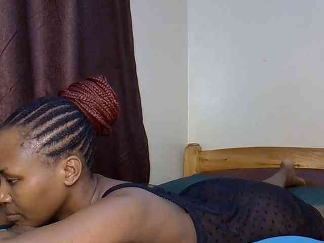 Sweetroshana webcam