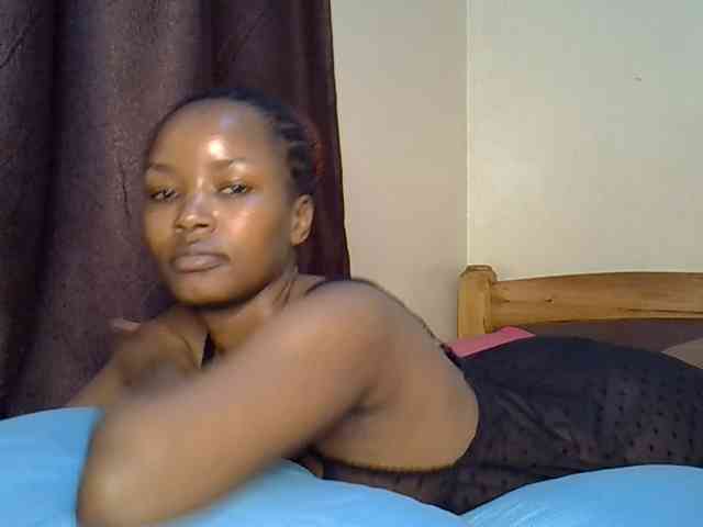 Sweetroshana webcam