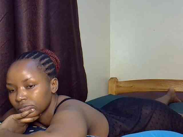 Sweetroshana webcam