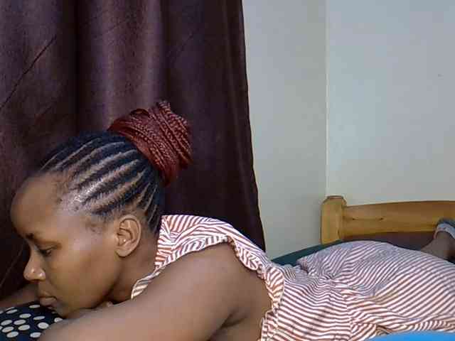Sweetroshana webcam