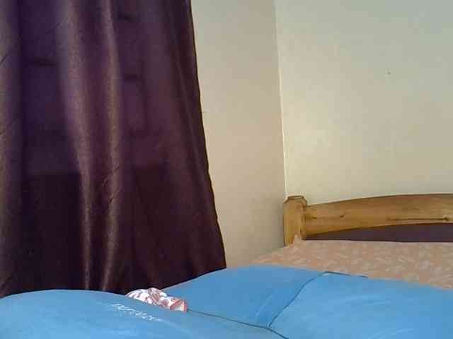 Sweetroshana webcam