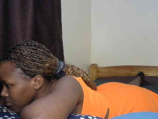 Sweetroshana webcam