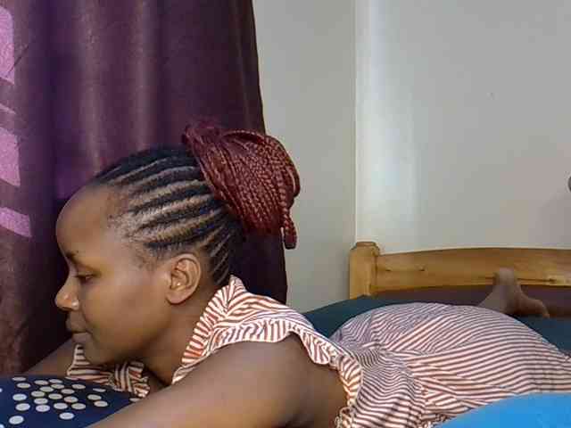Sweetroshana webcam