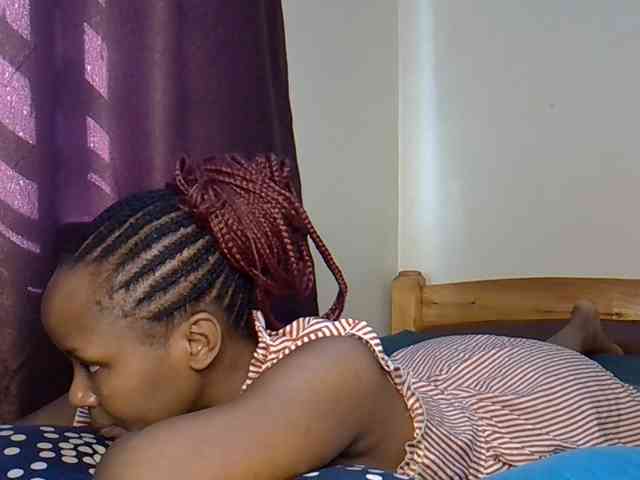 Sweetroshana webcam