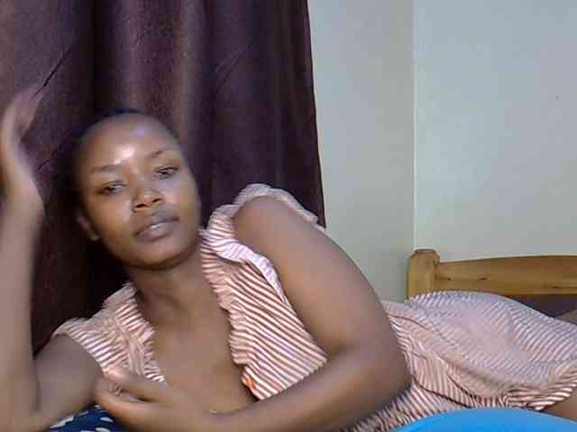 Sweetroshana webcam