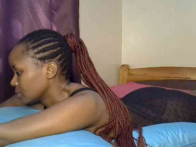 Sweetroshana webcam