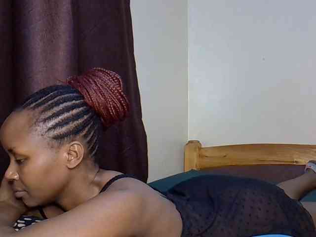 Sweetroshana webcam