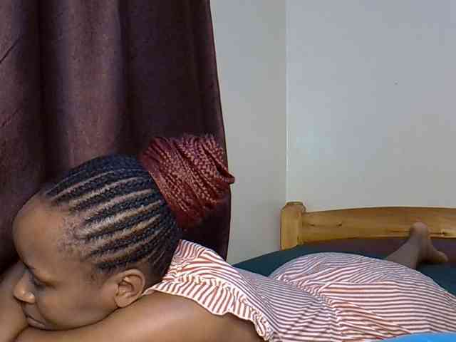 Sweetroshana webcam