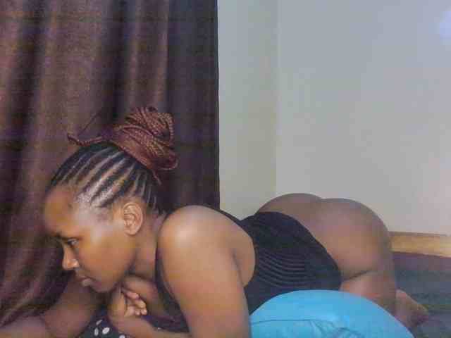 Sweetroshana webcam