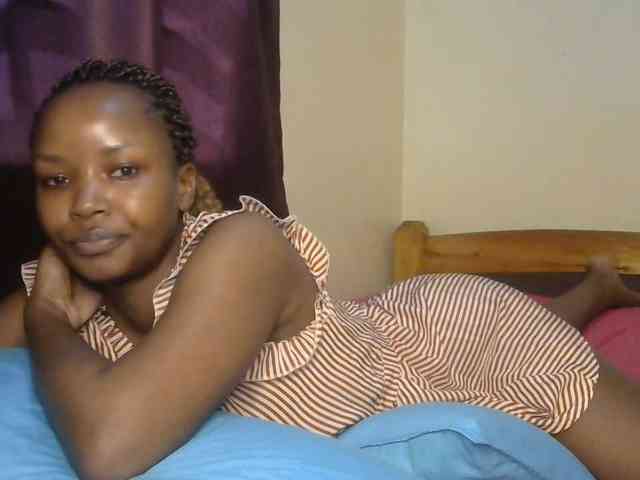 Sweetroshana webcam