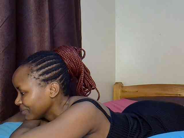 Sweetroshana webcam