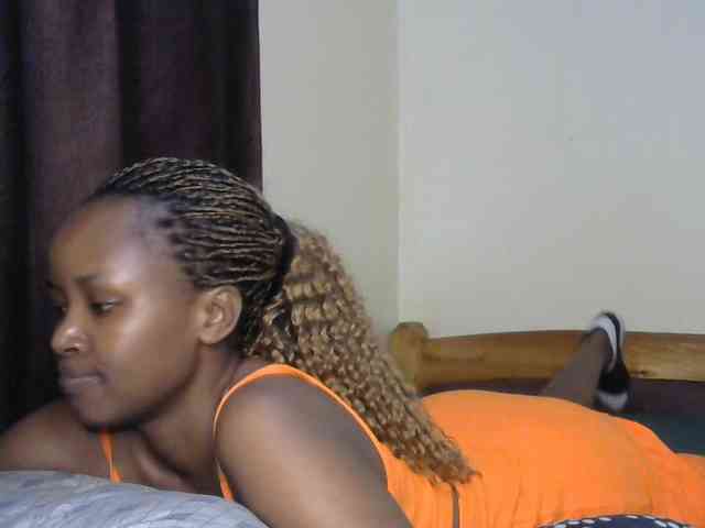 Sweetroshana webcam