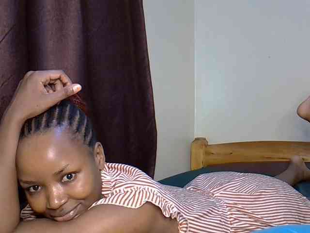 Sweetroshana webcam