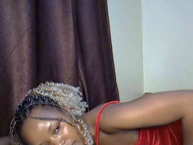 Sweetroshana webcam