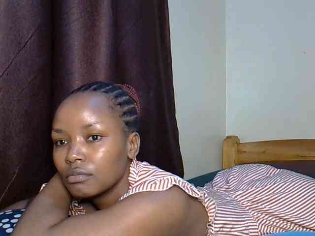 Sweetroshana webcam
